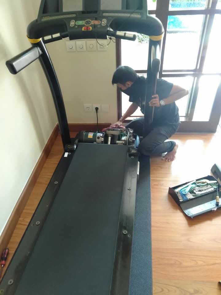 Galeri Pusat Service Treadmill (23) Galeri Pusat Service Treadmill (23)