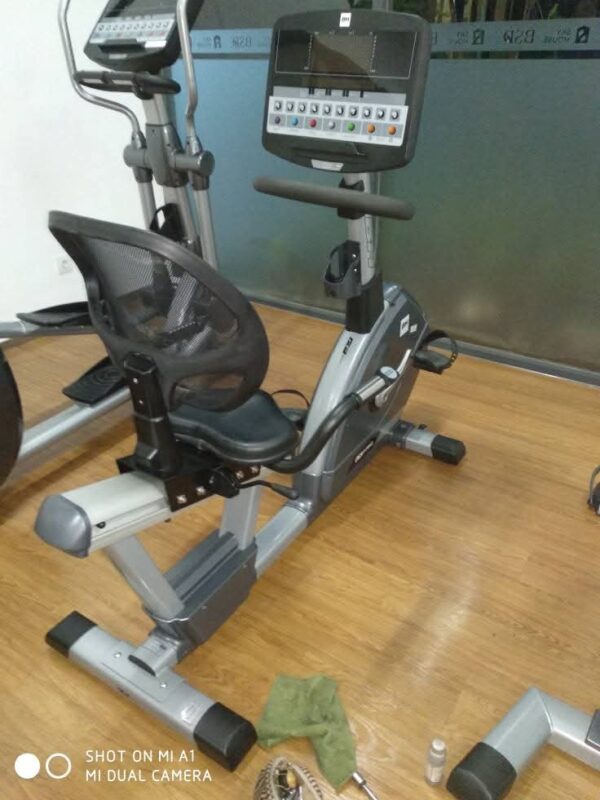 Galeri Pusat Service Treadmill (5) Galeri Pusat Service Treadmill (5)